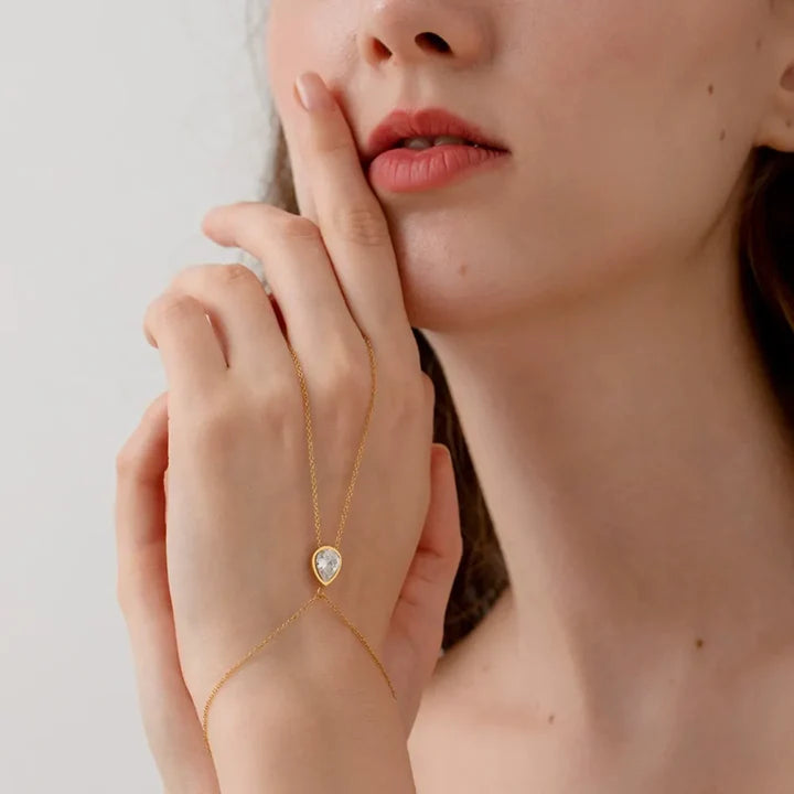 Celovia Hand Chain Bracelet