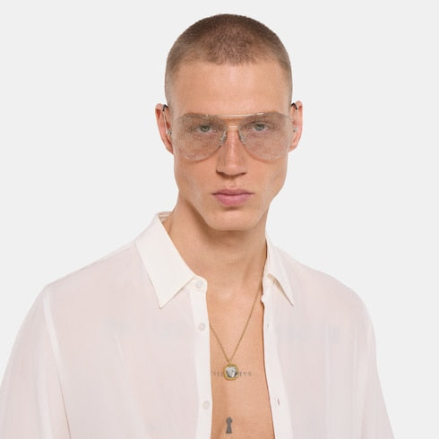 Gucci crest pendant necklace