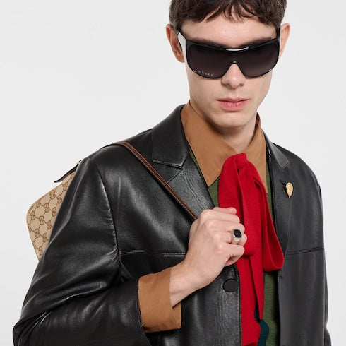Gucci crest signet ring