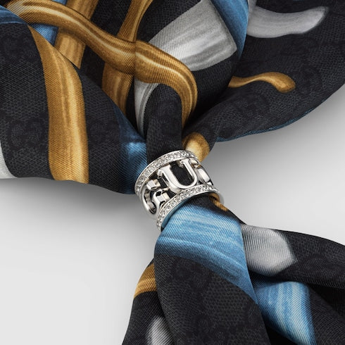 Gucci logo carré ring with crystals