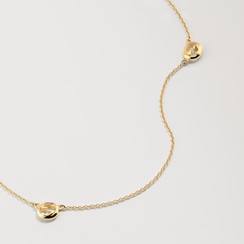 Gucci Interlocking 18k pendant necklace