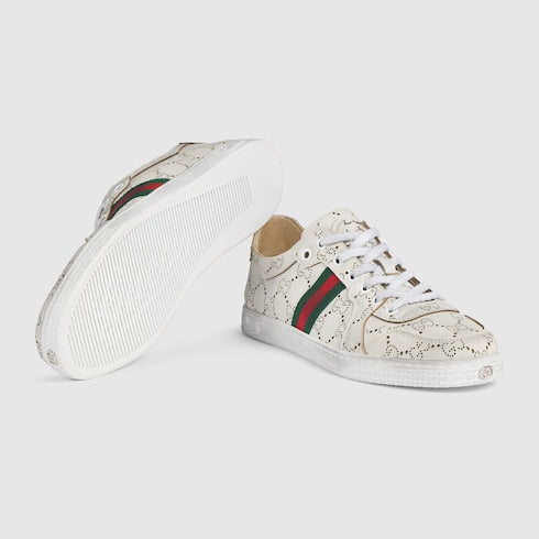 Women's Stretch low-top sneaker