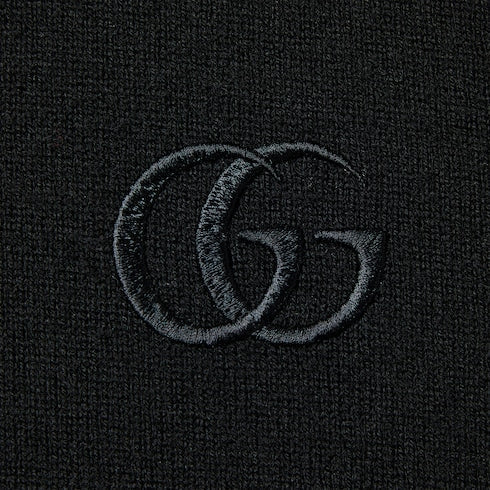 Knit wool top with embroidery