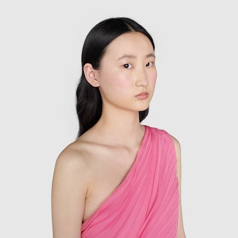 gold earrings