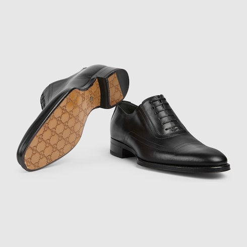 Men's lace-up shoe