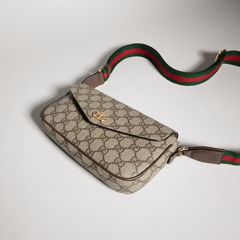Ophidia pochette