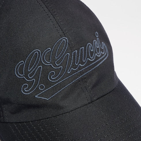 Cotton baseball hat with embroidery