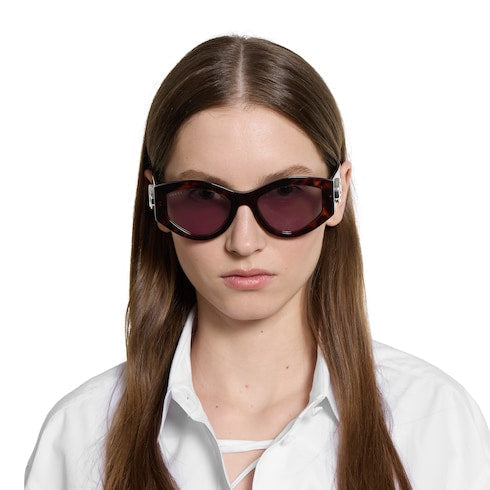 Oval frame sunglasses