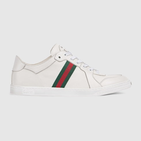 Women's Stretch low-top sneaker
