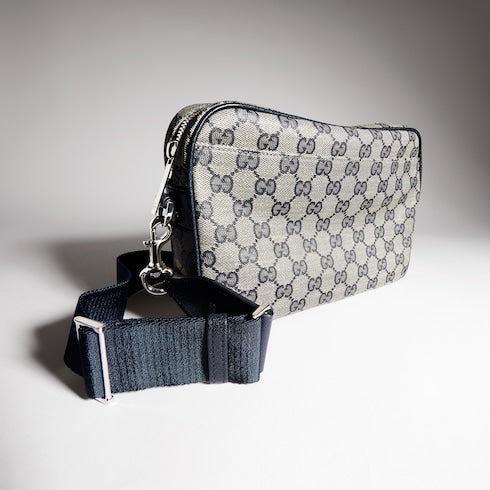 Gucci Essence Classic small crossbody bag