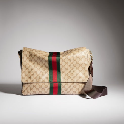 Gucci Essence Classic medium crossbody bag