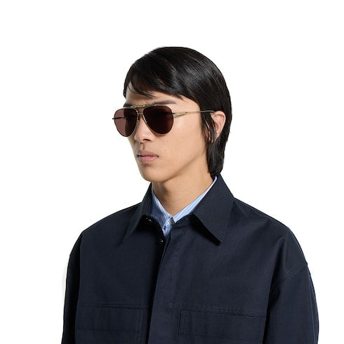 Pilot sunglasses