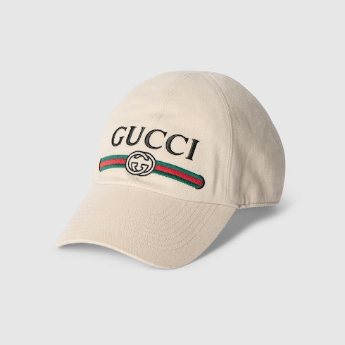 Cotton baseball hat with embroidery