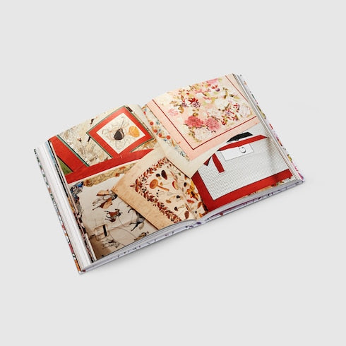 Gucci: The Art of Silk (English)