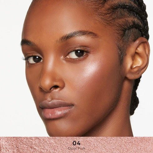 Gucci Glow Highlighter powder