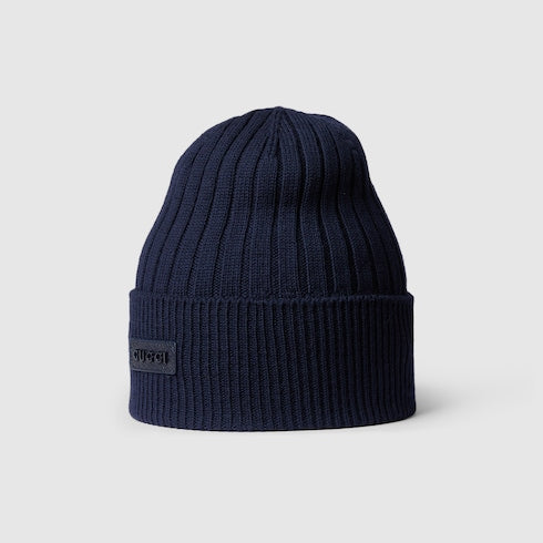 Wool hat with logo