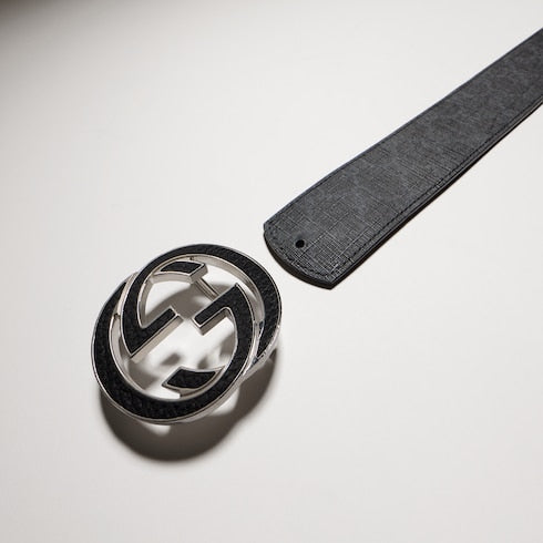 Reversible belt with Interlocking G buckle