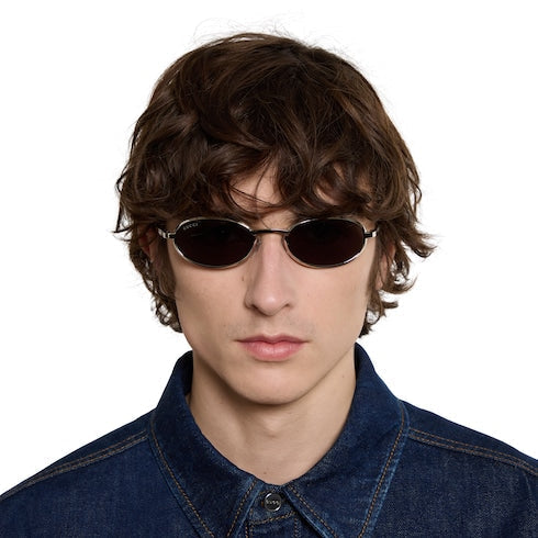 Oval frame sunglasses
