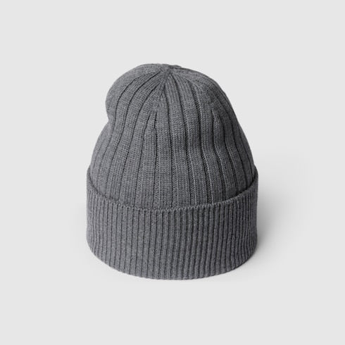 Wool hat with logo