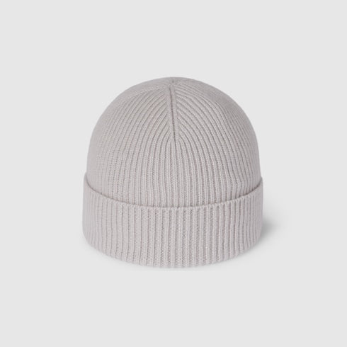 Cashmere hat with patch
