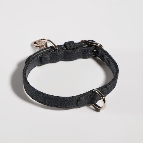 Extra-small pet collar