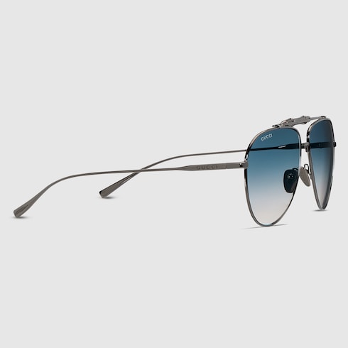 Pilot sunglasses