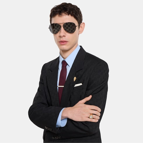 Gucci crest signet ring