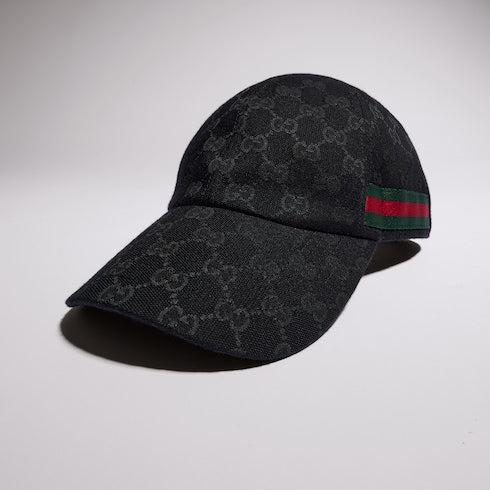 GG baseball hat with Web
