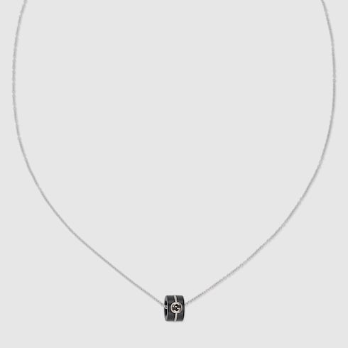 Gucci Interlocking 18k pendant necklace