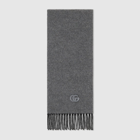 Cashmere scarf with patch