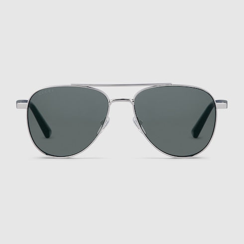 Aviator frame sunglasses