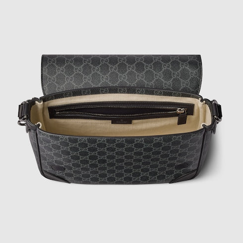 GG Emblem medium crossbody bag