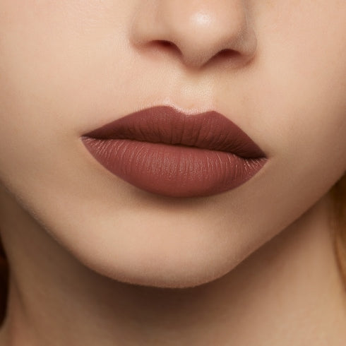 120 Sonia Light Beige, Rouge à Lèvres Mat Lipstick