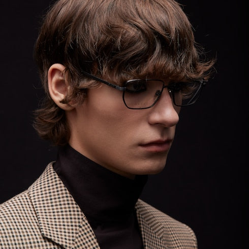 Rectangular optical frame
