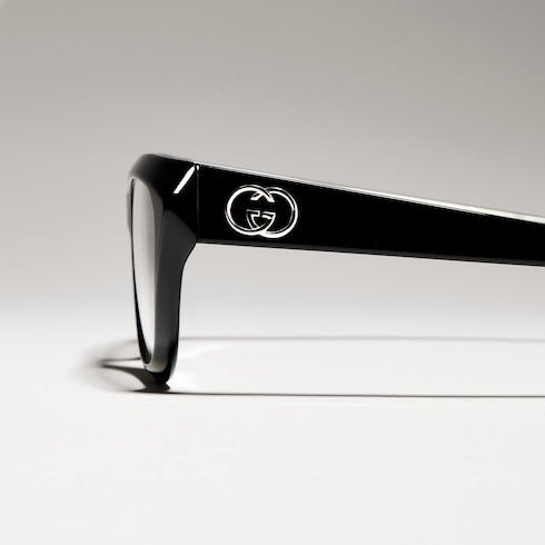 Geometric optical frame