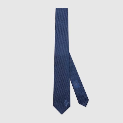 Silk tie with embroidery
