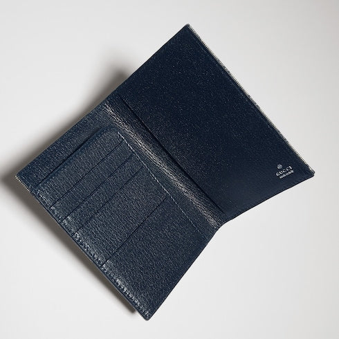 Gucci Essence Classic passport case