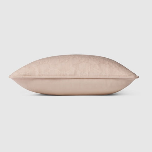 GG cushion