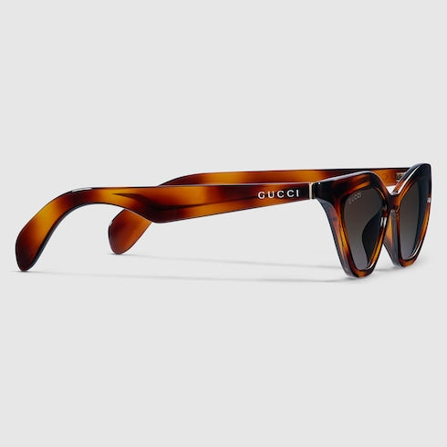 Cat eye sunglasses
