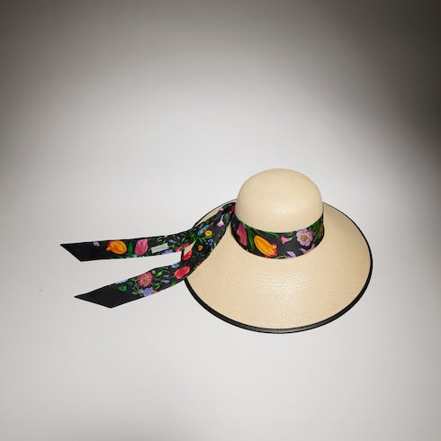 Panama twill hat with silk ribbon