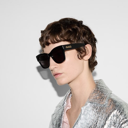Butterfly frame sunglasses