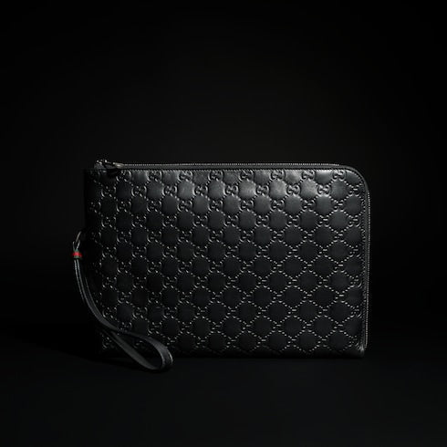 GG Emblem medium pouch