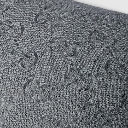 GG cushion