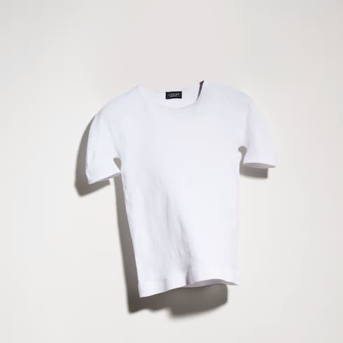 Seamless stretch nylon jersey T-shirt