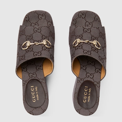 Women's wedge sandal with Horsebit