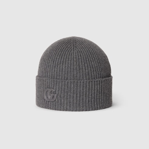 Cashmere hat with patch