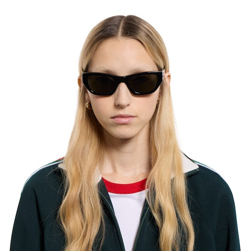 Cat-eye sunglasses
