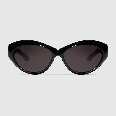 Cat eye frame sunglasses
