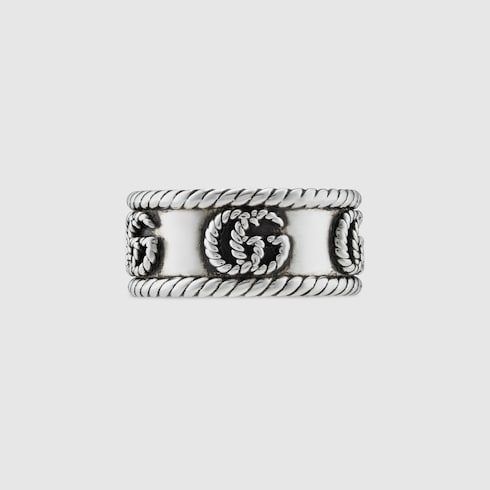 Double G Ring With Engraved Torchon Trim