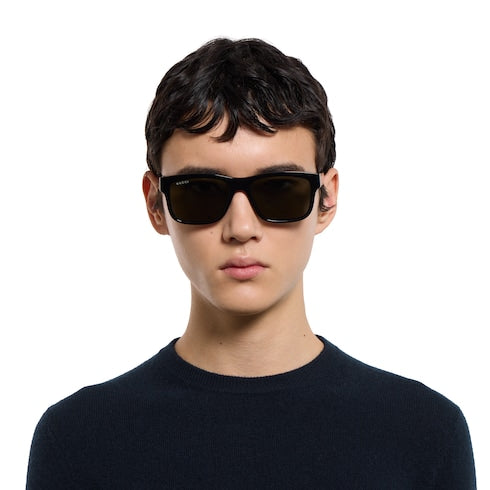 Rectangular frame sunglasses